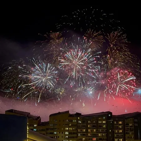 Lägenhet 6-person With Pool